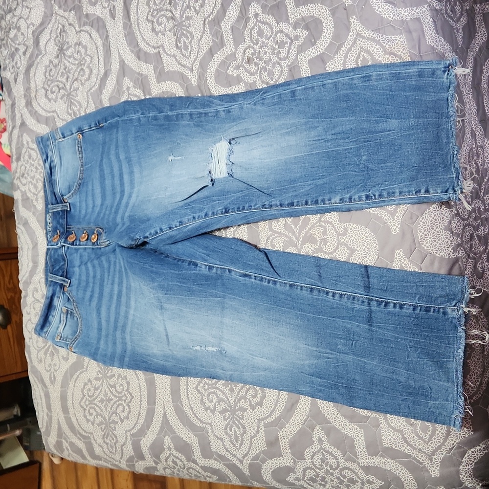 Maurices capris, size 10